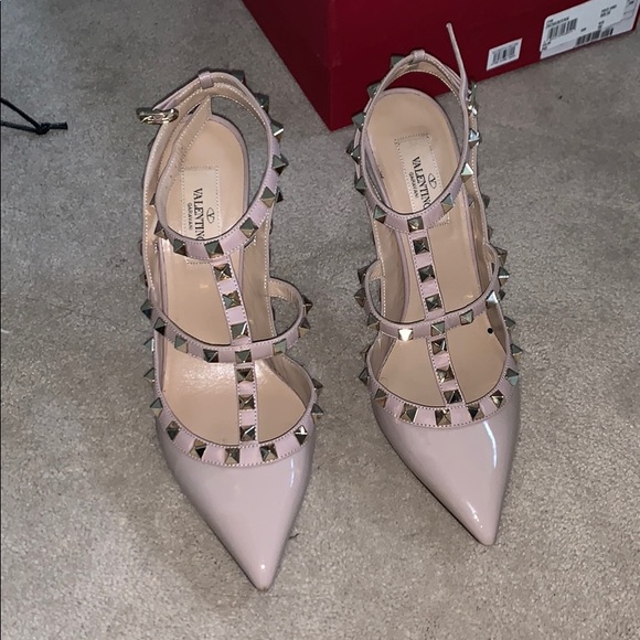 valentino rockstud nude heels